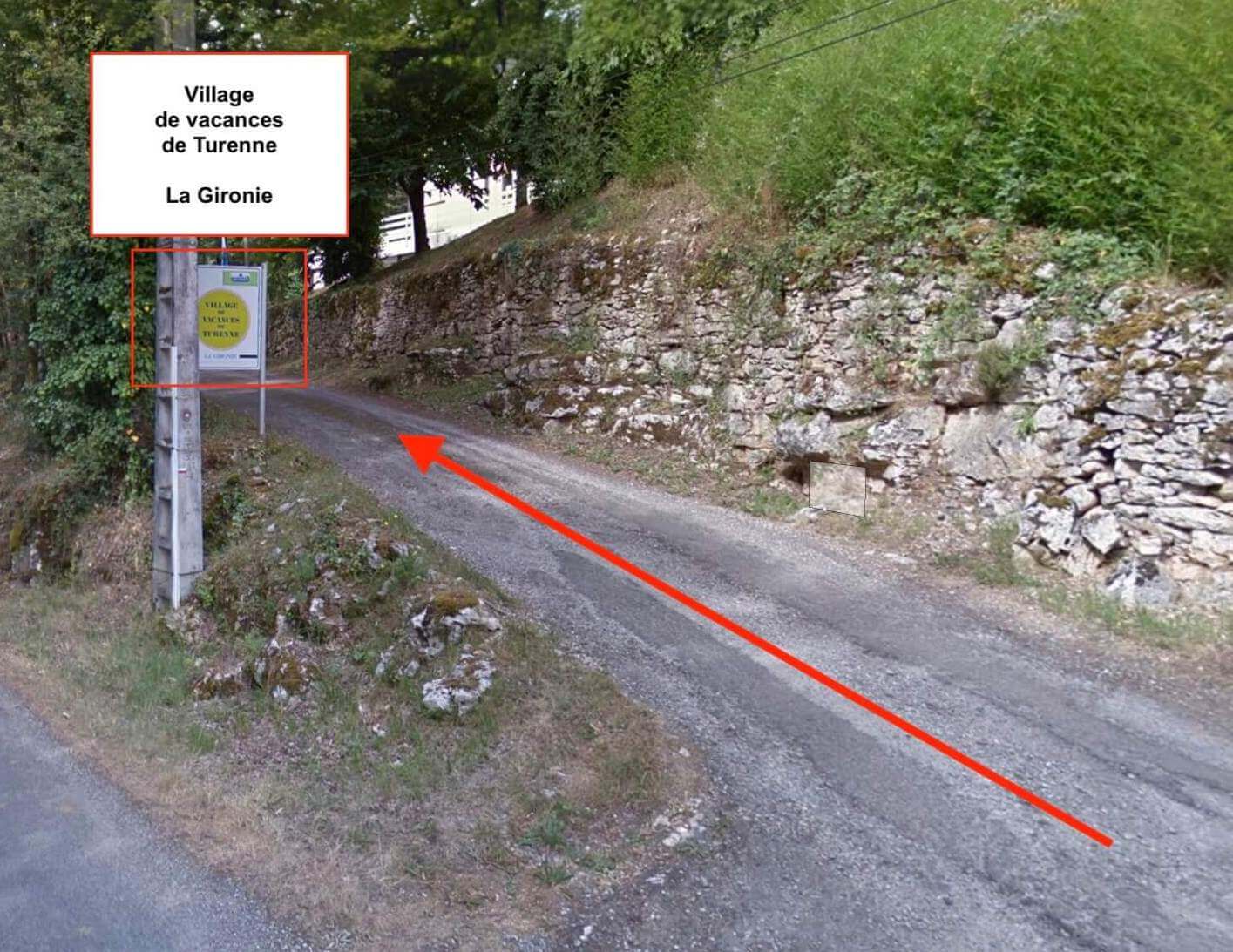 panneau village vacances la gironie-tinified